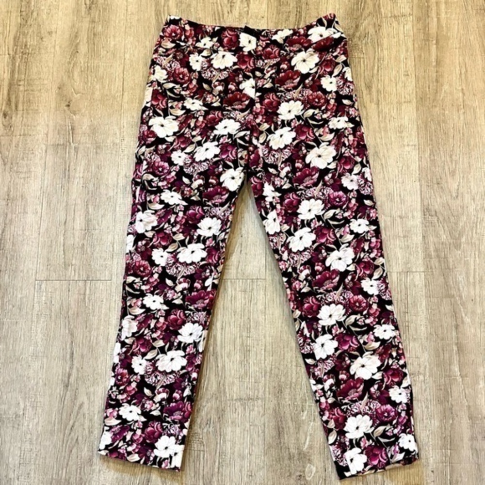 White House Black Market Pink Floral Pants 0R Slim Ankle Like New